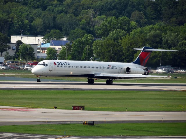 N969DL - Aircraft