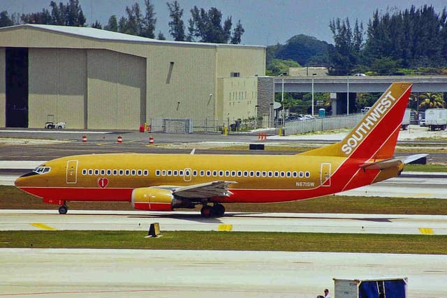 N671SW - Boeing