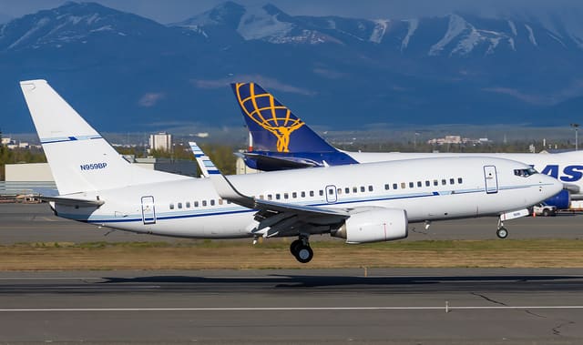 N959BP - Twin-engine aircraft