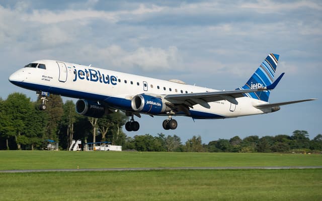 N375JB - Embraer