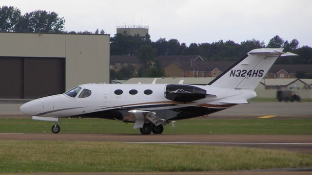 N324HS - Cessna