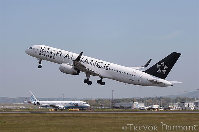 N14120 - Twin-engine aircraft