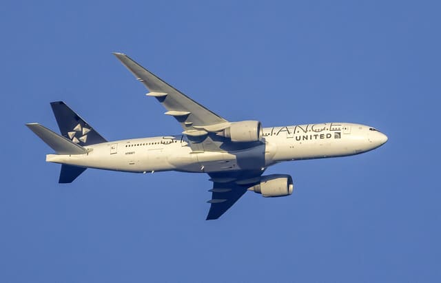 N76021 - Boeing