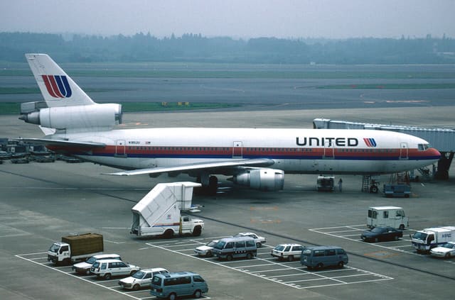 N1852U - Aircraft