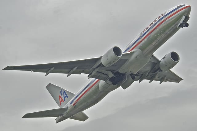 N751AN - Boeing
