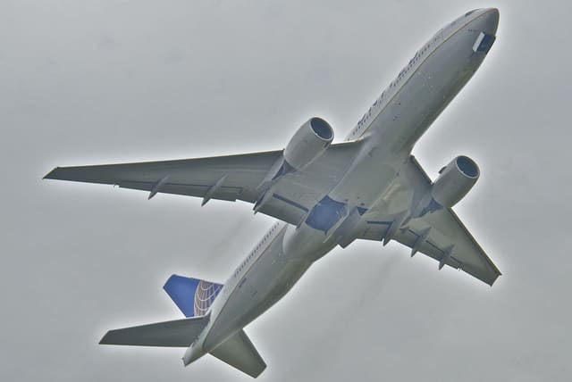 N799UA - Boeing