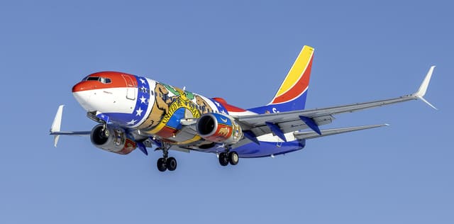 N280WN - Boeing