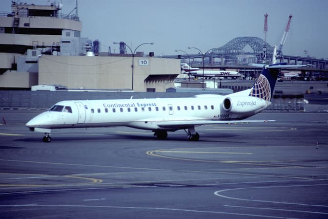 N19966 - Embraer