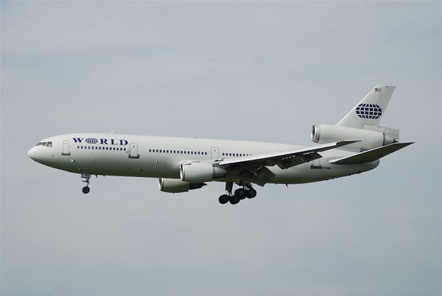 N136WA - Douglas