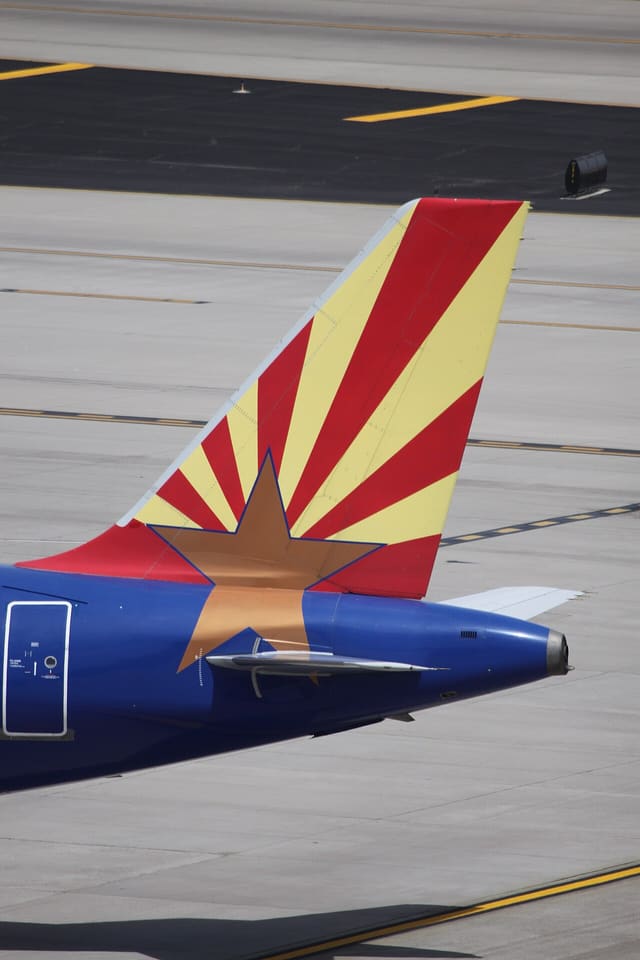 N826AW - Airbus