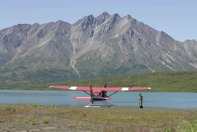 N740 - Aircraft