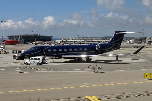 M-VITA - Business jet