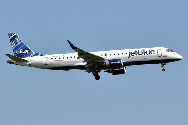 N374JB - Embraer