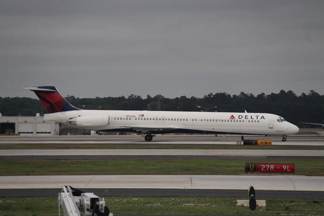 N945DL - Aircraft