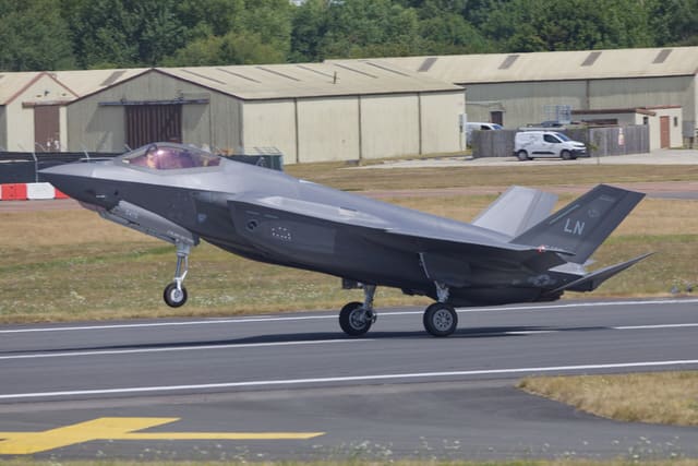  - Aircraft