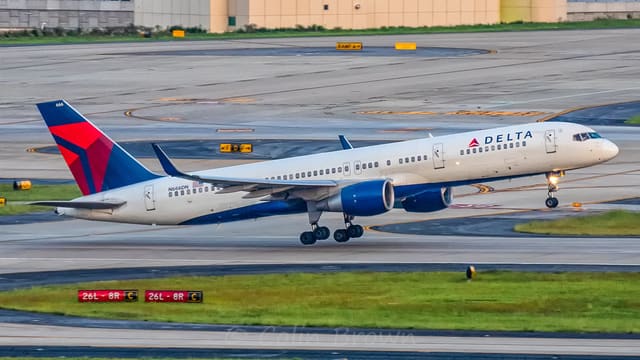N666DN - Boeing