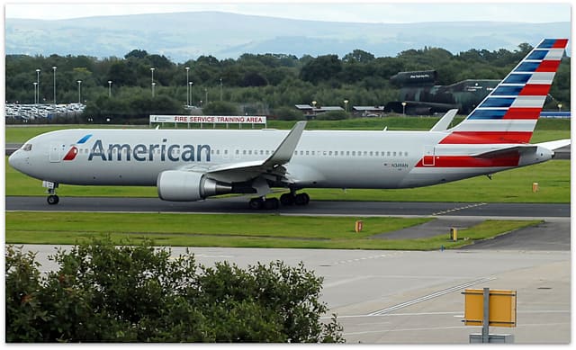 N349AN - Boeing