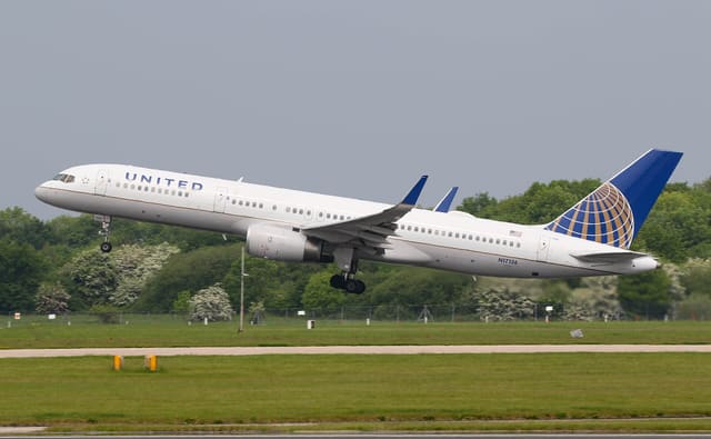 N17126 - Twin-engine aircraft