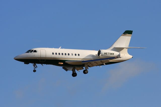 N671WM - Business jet