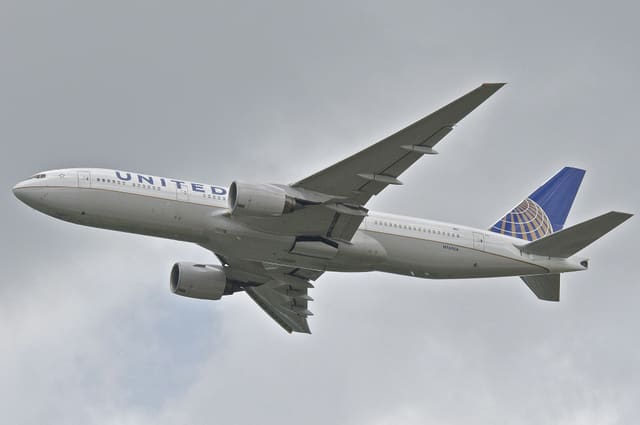 N769UA - Boeing