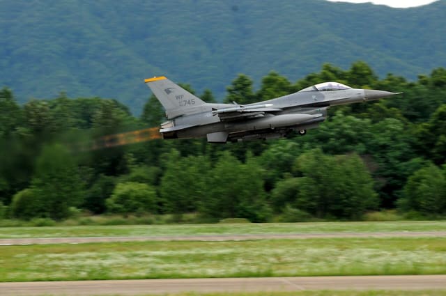  - Single-engine aircraft