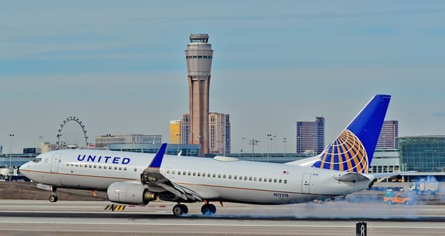 N12218 - Boeing