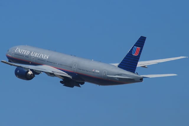 N222UA - Boeing