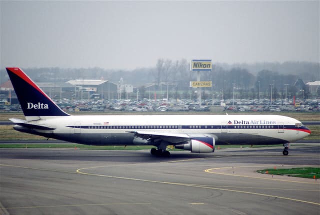 N155DL - Boeing