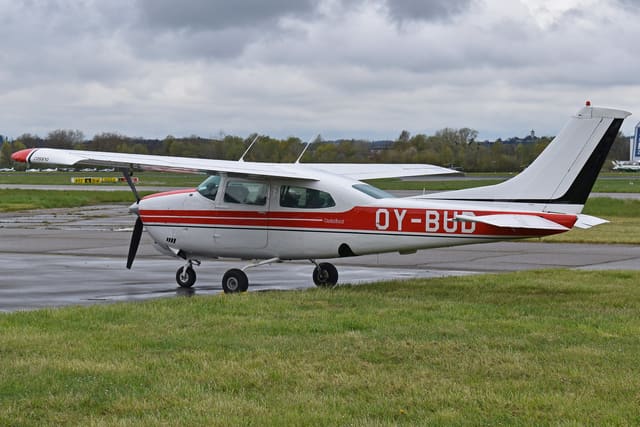 OY-BUD - Cessna