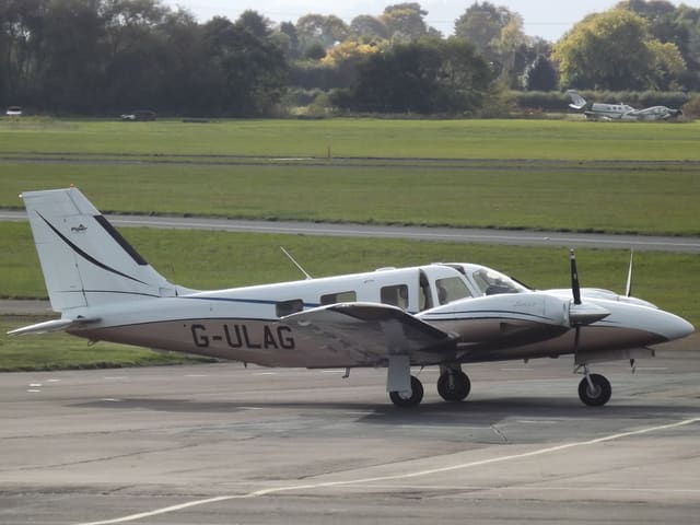 G-ULAG - Piper