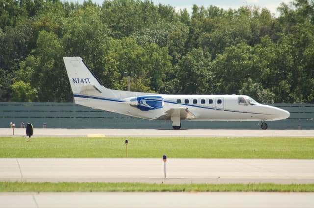 N741T - Business jet