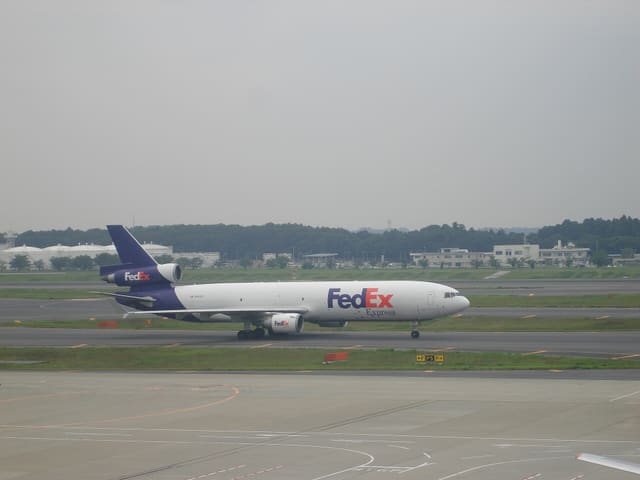 N604FE - Douglas