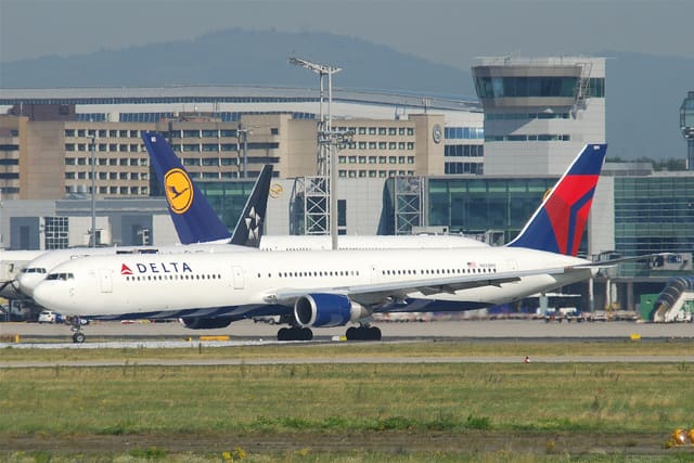 N833MH - Boeing