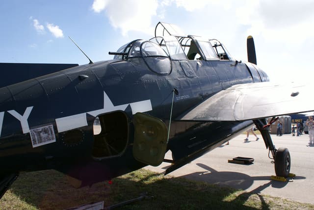 N108Q - Warbird