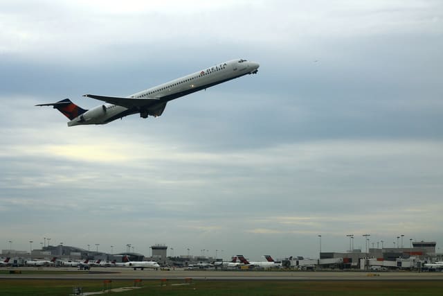 N925DN - Douglas