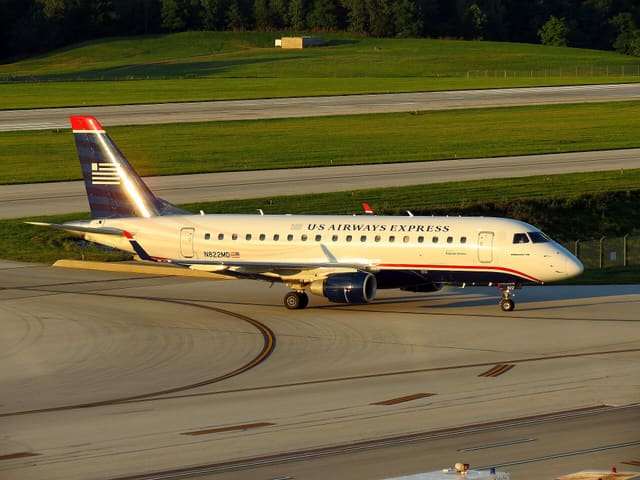 N822MD - Embraer