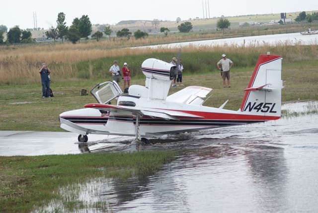 N45L - Single-engine aircraft