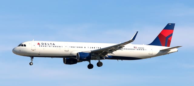 N381DZ - Airbus