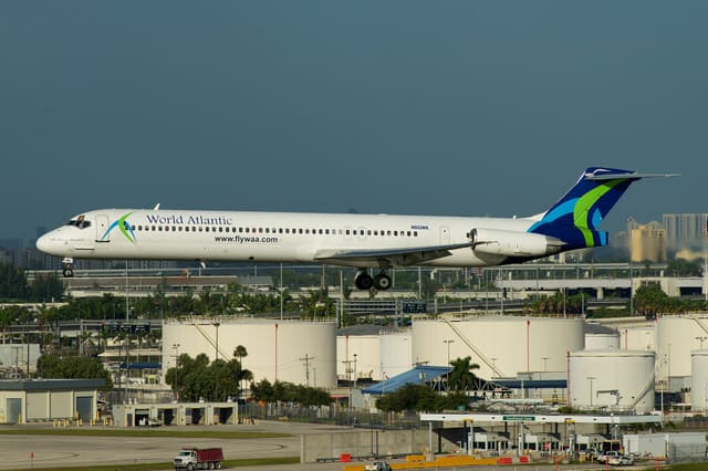 N802WA - Douglas