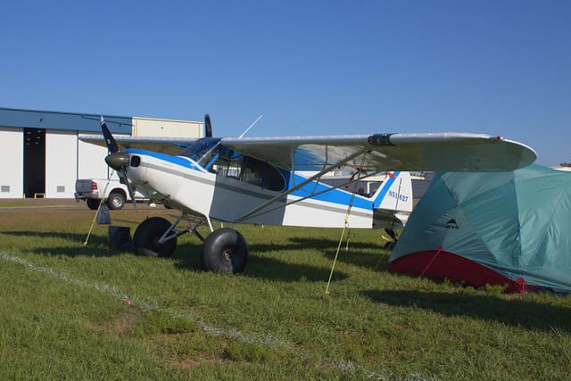 N51627 - Single-engine aircraft