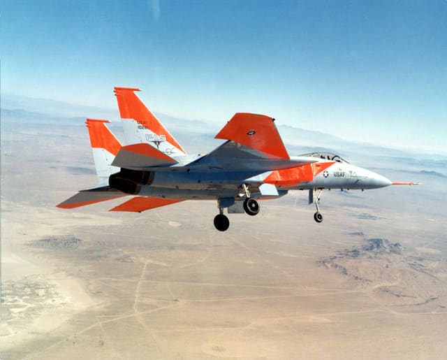  - Twin-engine aircraft