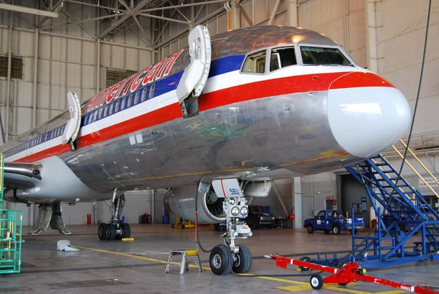 N648AA - Aircraft