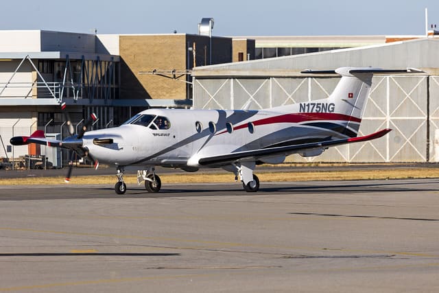N175NG - Pilatus