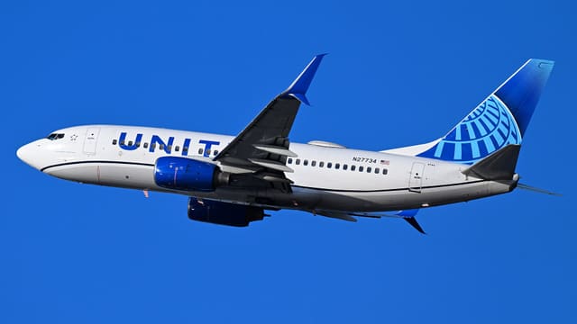 N27734 - Boeing