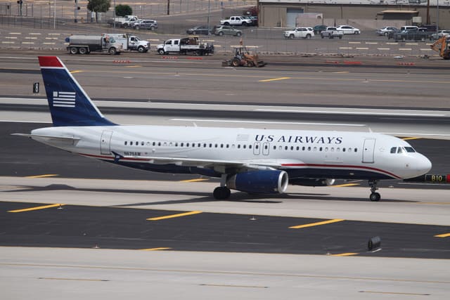 N676AW - Airbus