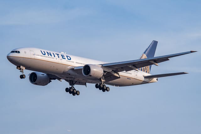 N787UA - Boeing