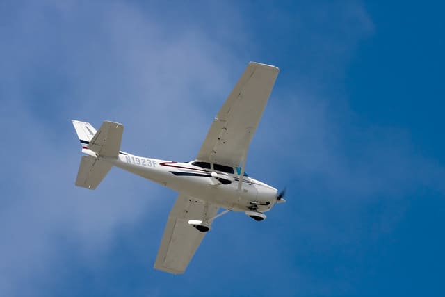 N1923F - Cessna