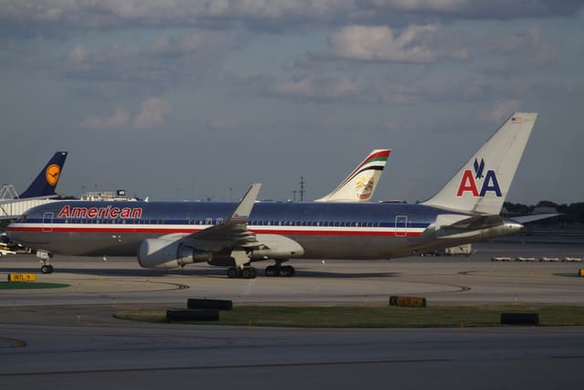 N389AA - Boeing