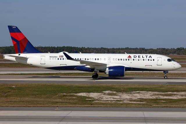 N332DU - Airbus