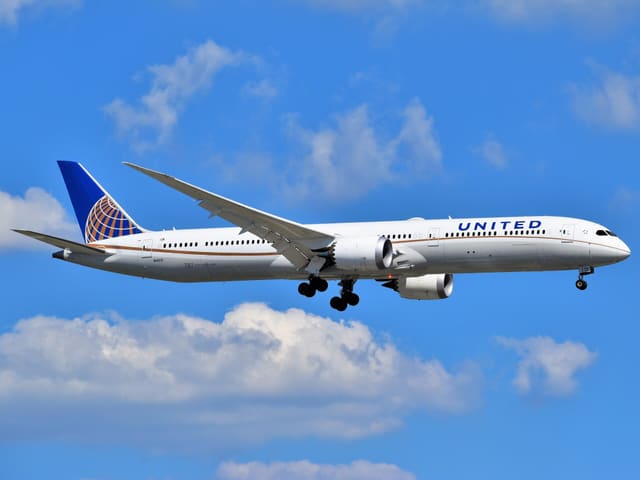 N14001 - Boeing